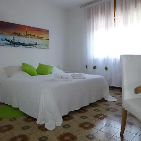 فندق مبيت وإفطار Airport Venice Diego تيسّيرا