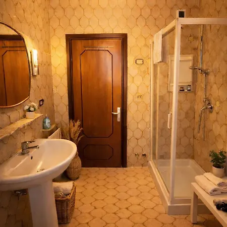 Airport Venice Diego B&B