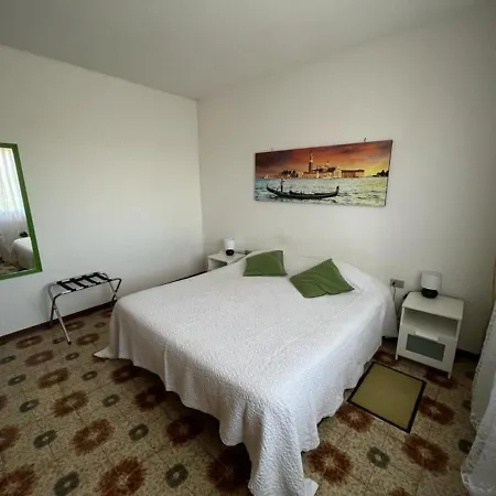 Airport Venice Diego 3* טסרה