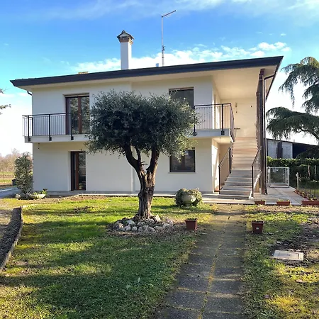 Panzió Airport Venice Diego 3*