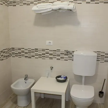 Bed & Breakfast Airport Venice Diego